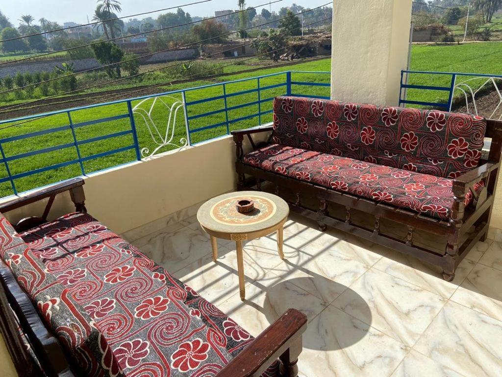 Apartamento Nour House Luxor Exterior foto